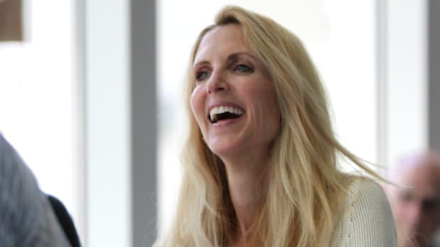 Ann_Coulter_at_book_signing