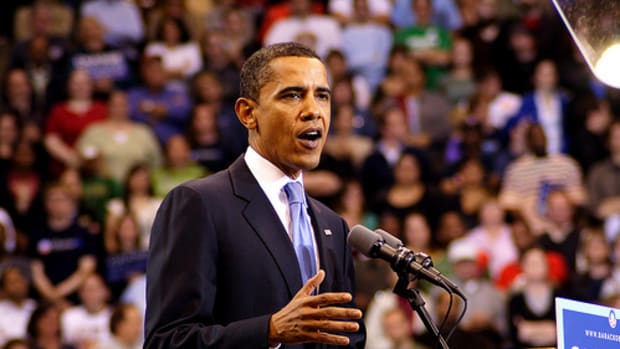 Barack Obama gives a speech by Wa-J.