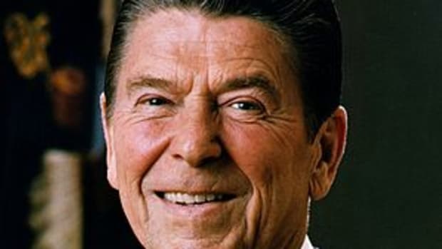 Official Portrait of President Ronald Reagan.