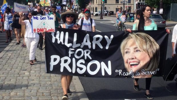 hillary-for-prison-940x540