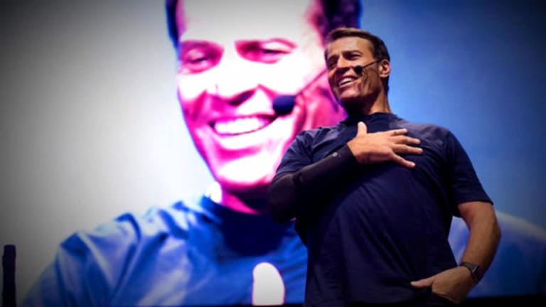 MEMBERS ONLY: Tony Robbins Proves Why The #MeToo Movement Is Still So Important