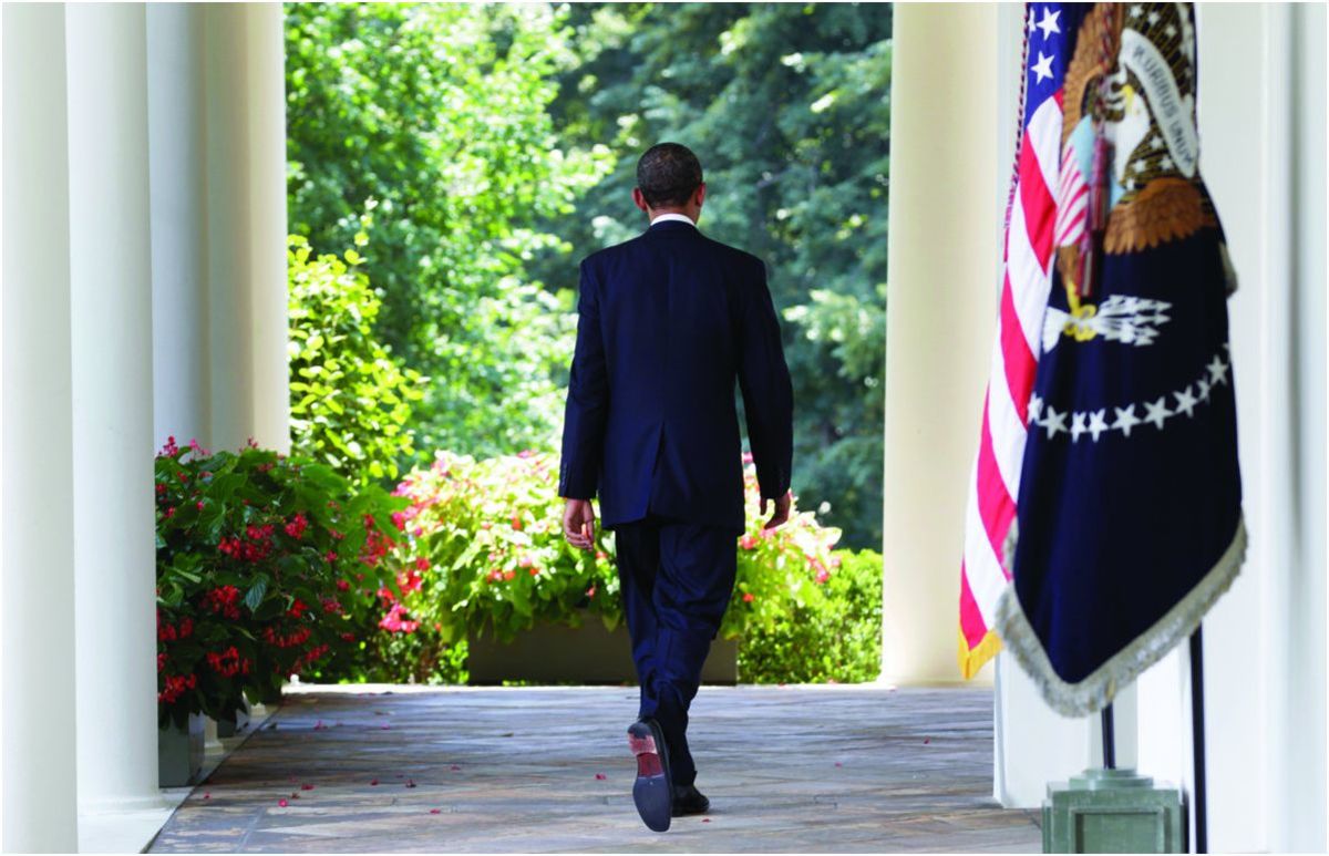 Obama-Walking-Away-Rose-Garden2