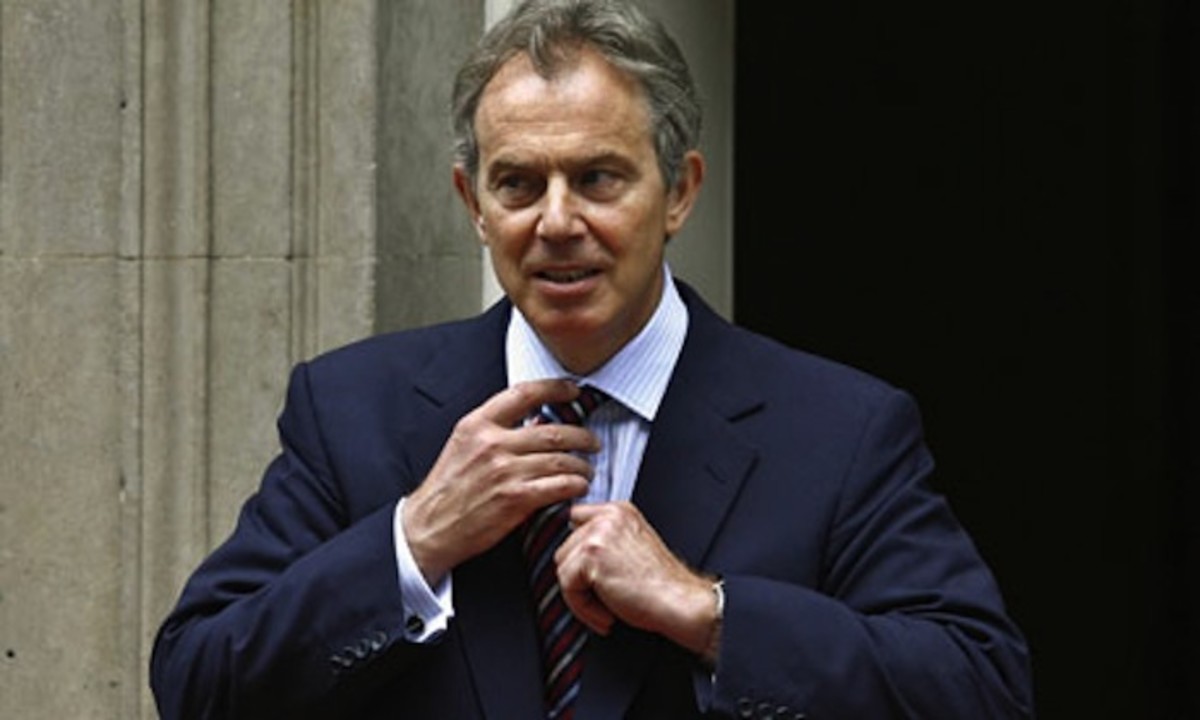 Tony-Blair-is-expected-to-001