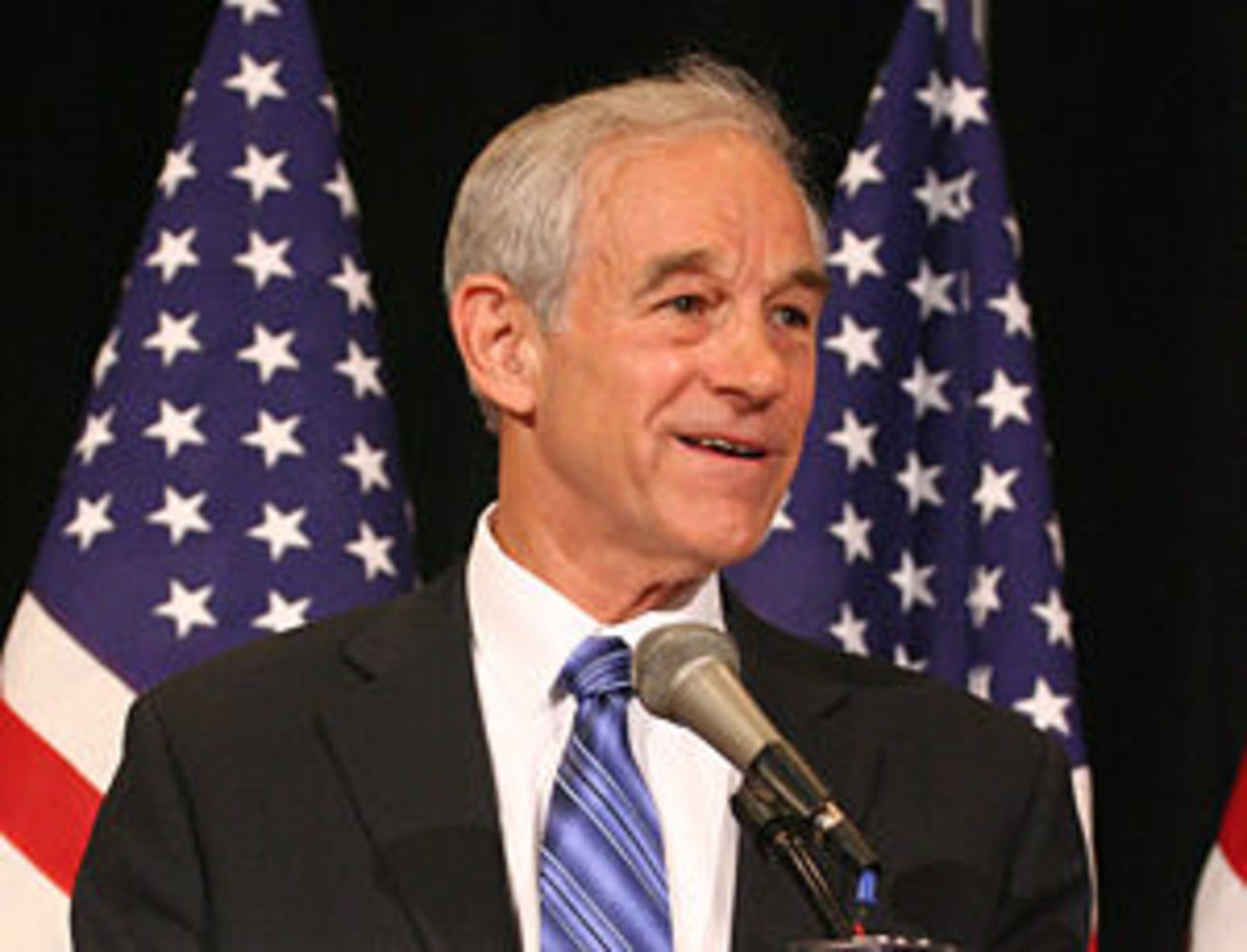 Ron Paul at the 2007 National Right to Life Co...
