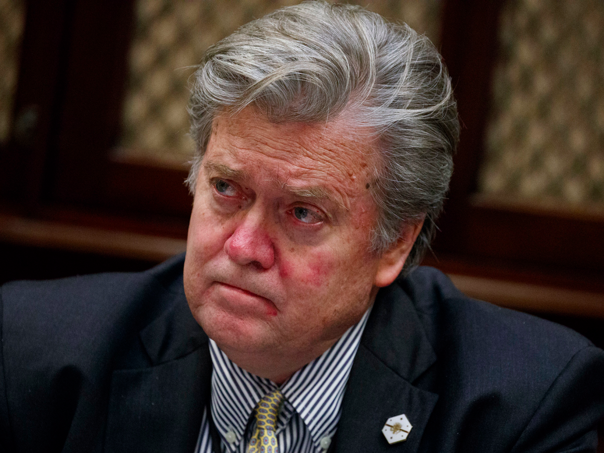 steve-bannon-fired-a-warning-shot-on-his-way-out-of-the-white-house